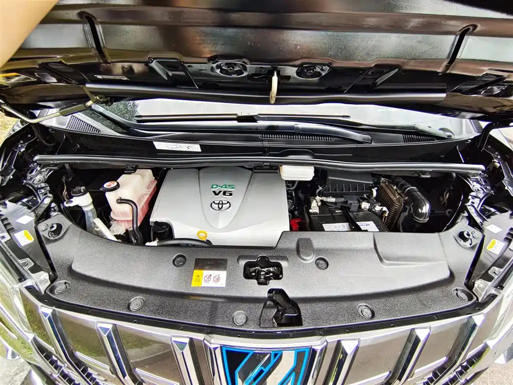 TOYOTA ALPHARD 2019