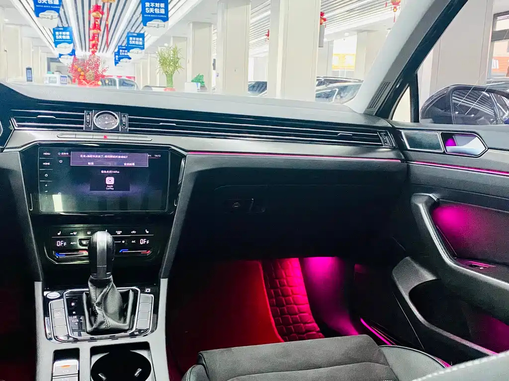 VOLKSWAGEN MAGOTAN 2022