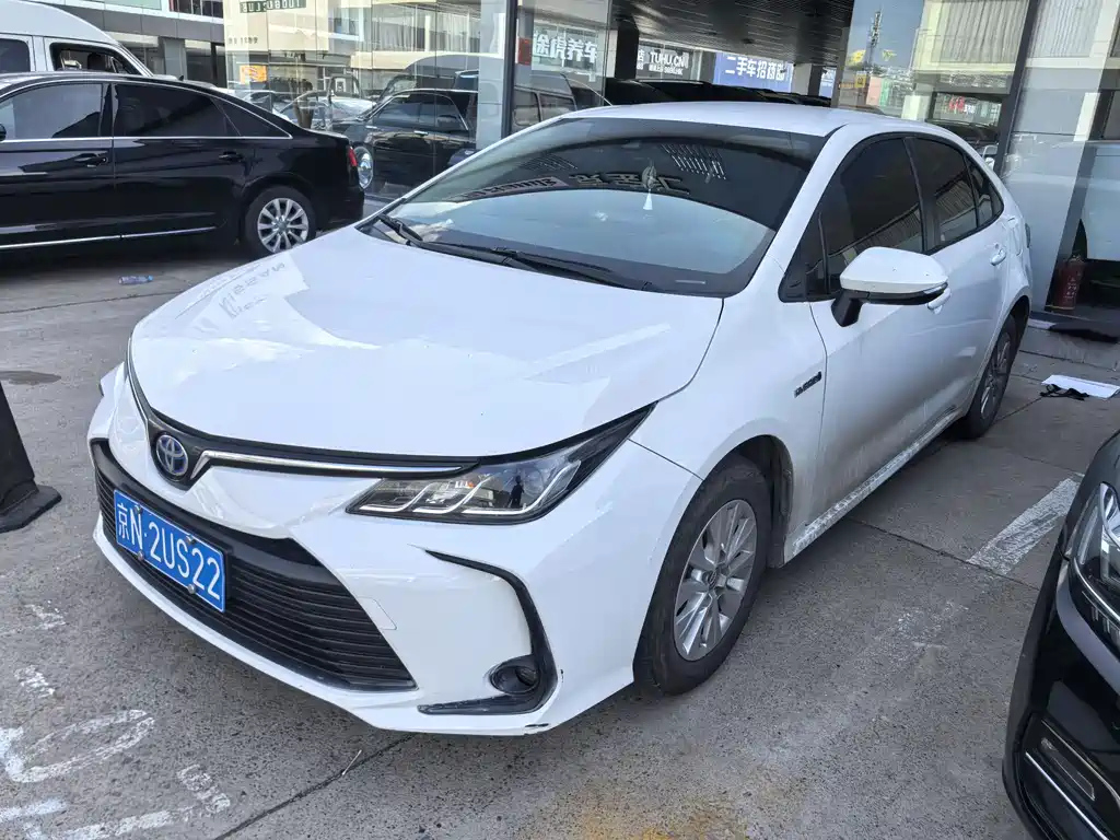 TOYOTA COROLLA 2023