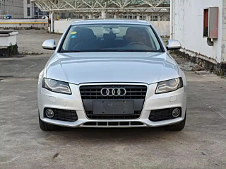 AUDI A4L 2012