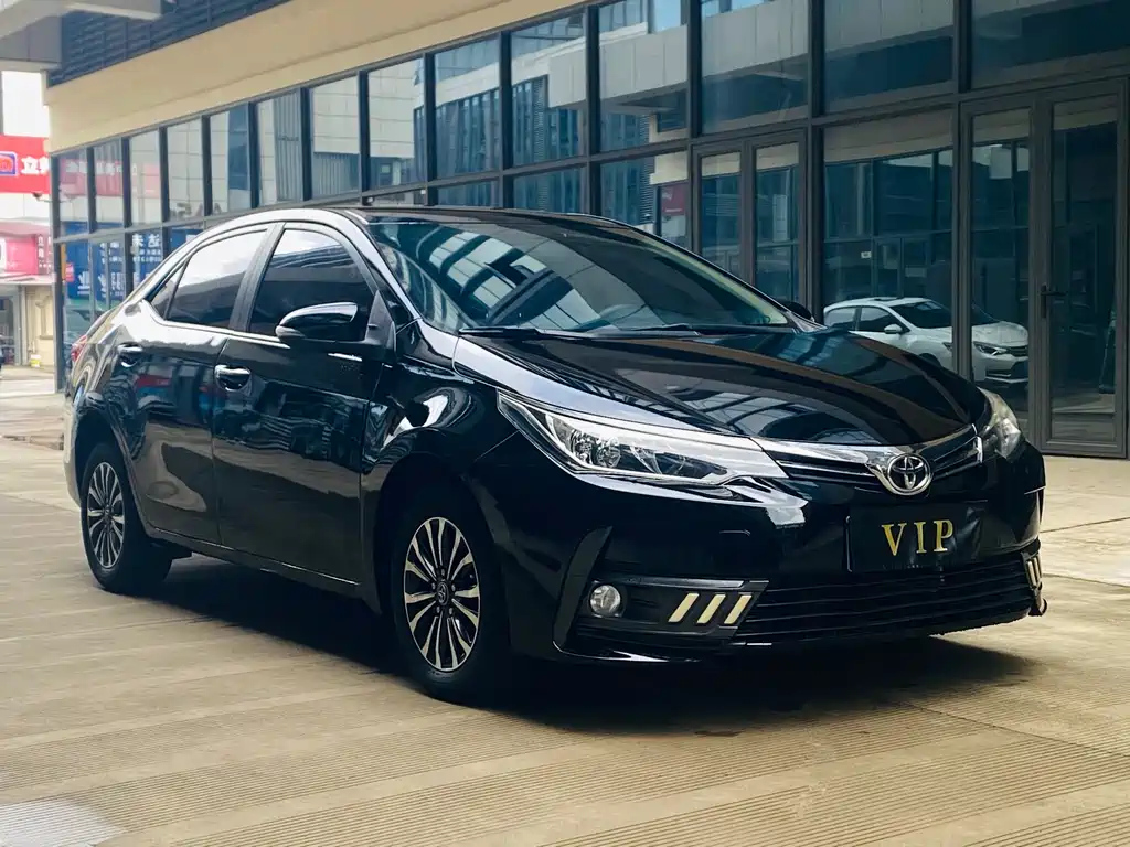 TOYOTA COROLLA 2014