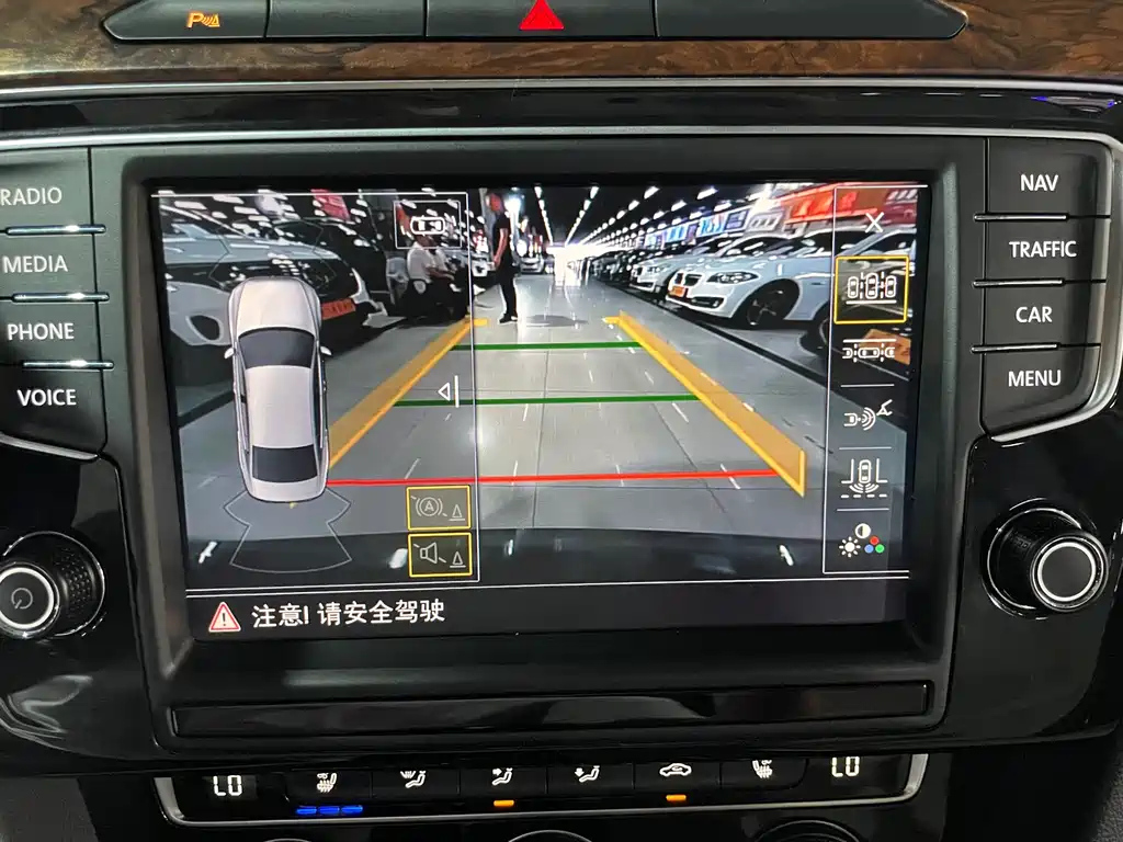 VOLKSWAGEN MAGOTAN 2018