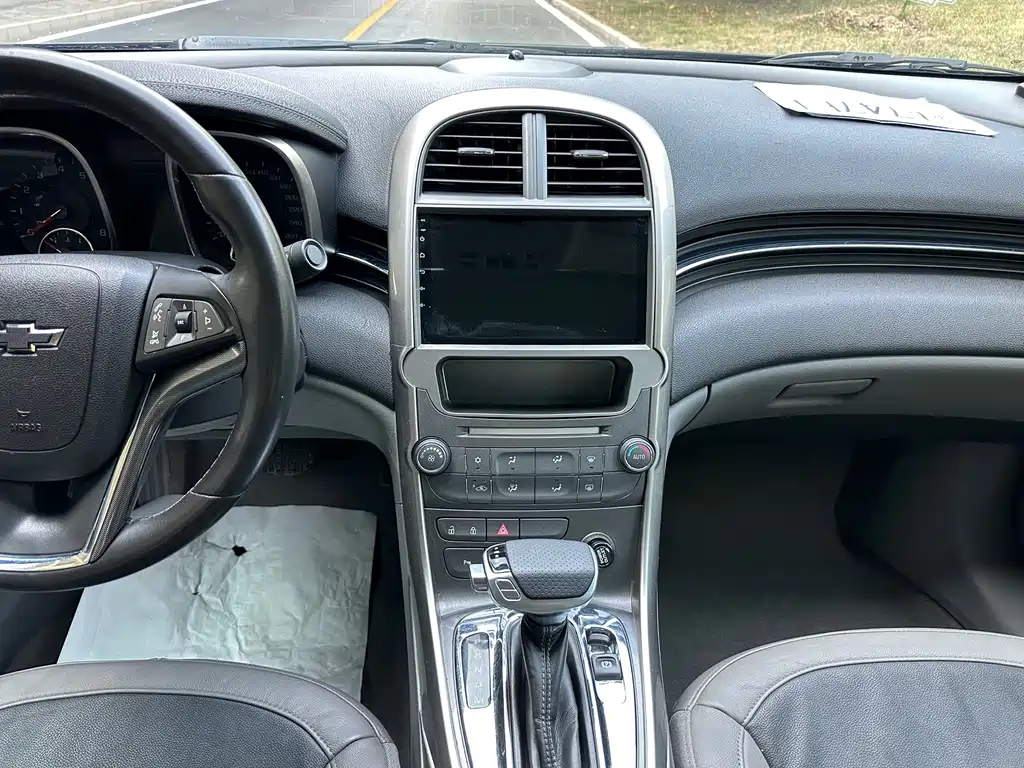 CHEVROLET MALIBU 2012