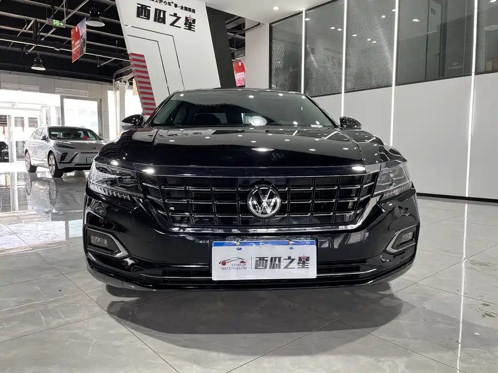 VOLKSWAGEN PASSAT 2019