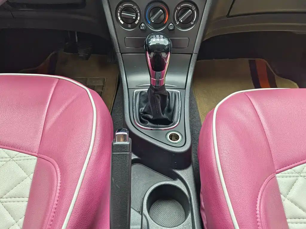 DONGFENG AEOLUS S30 2014