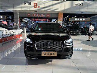 LINCOLN ADVENTURER 2021