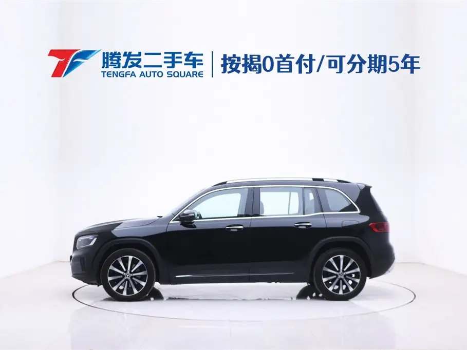 MERCEDES BENZ GLB 2023