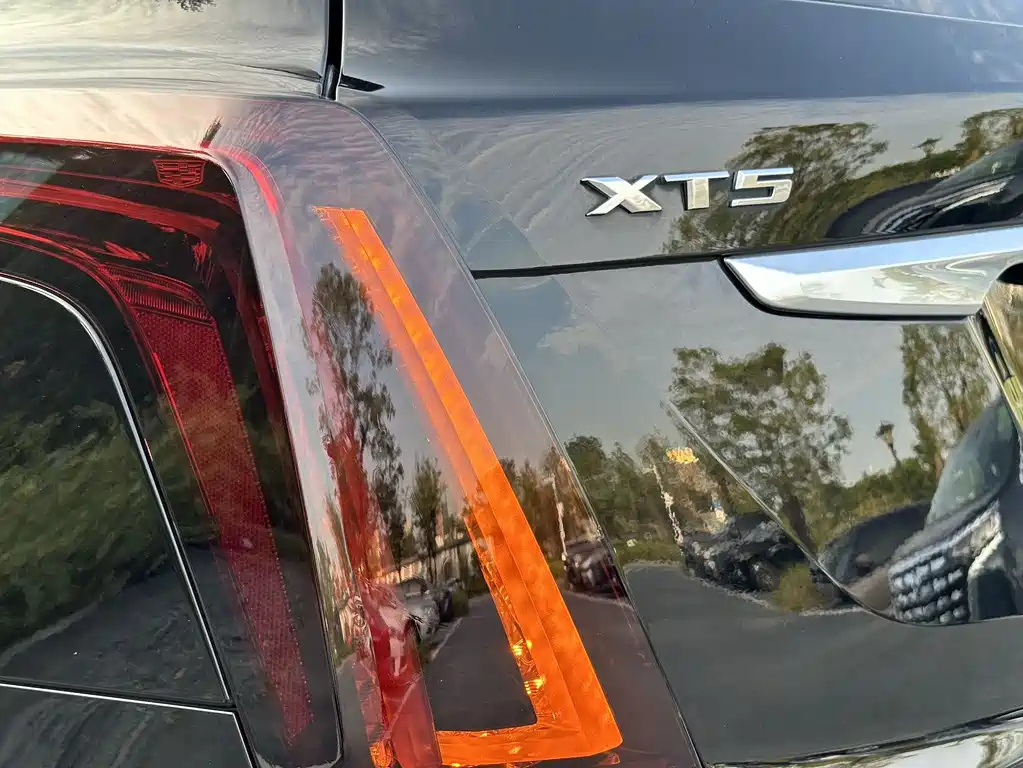 CADILLAC XT5 2021