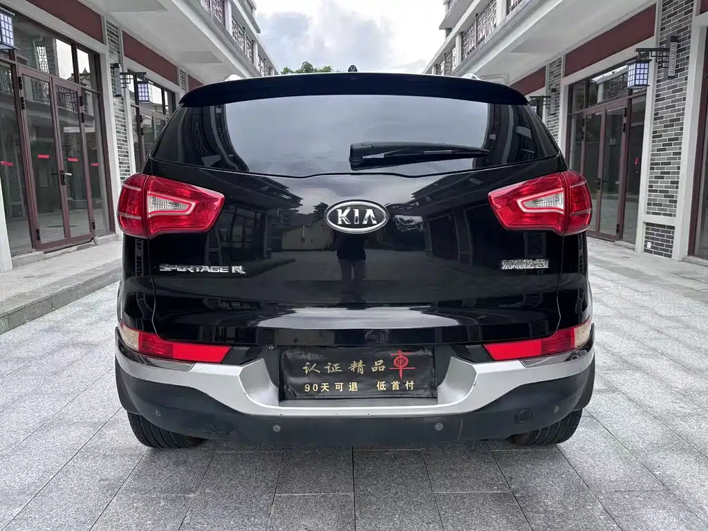KIA SPORTAGE 2012