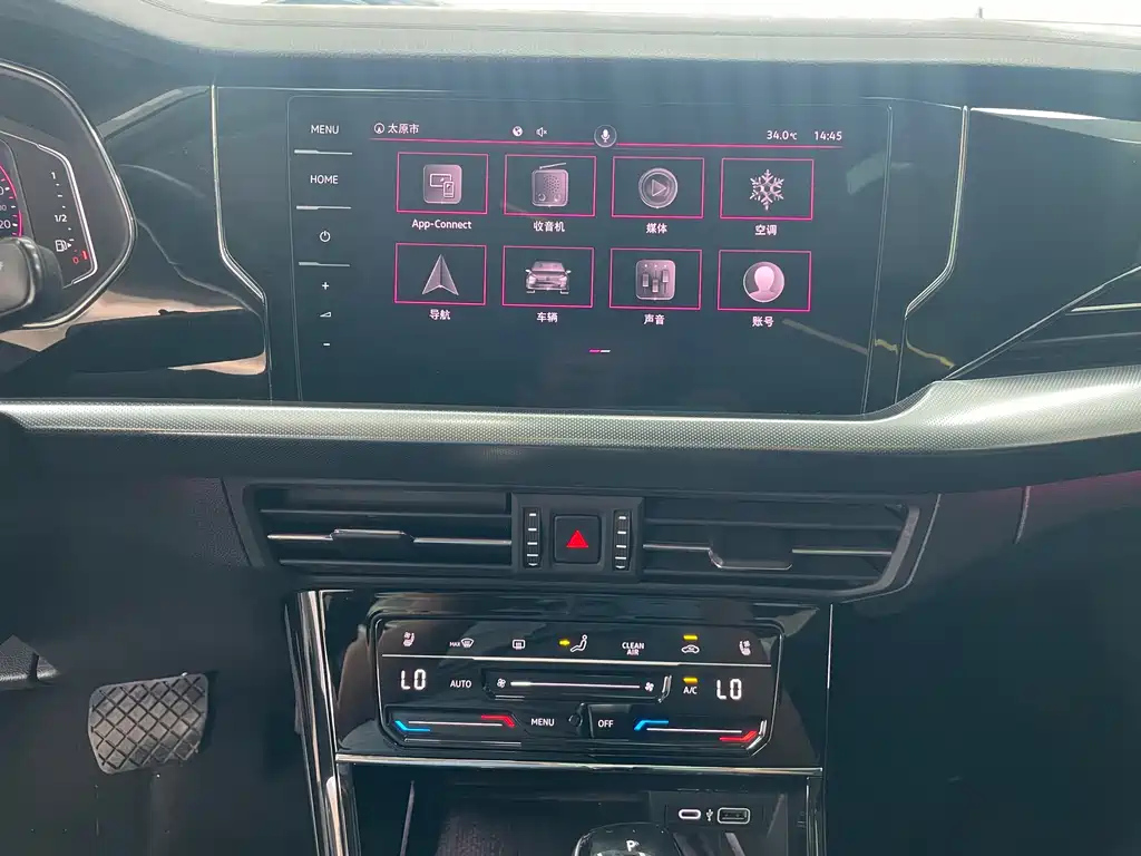 VOLKSWAGEN PASSAT 2022
