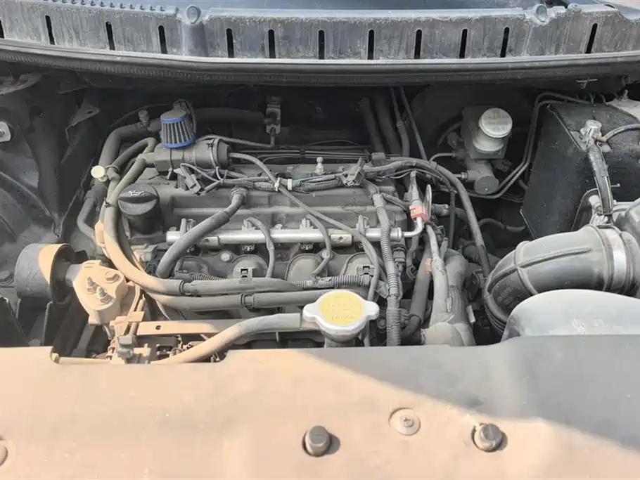 DONGFENG JOYEAR X5 2016