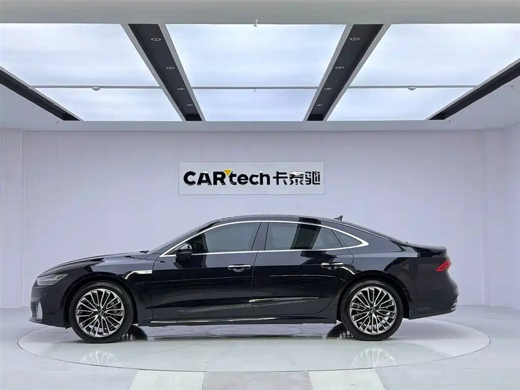 AUDI A7L 2024