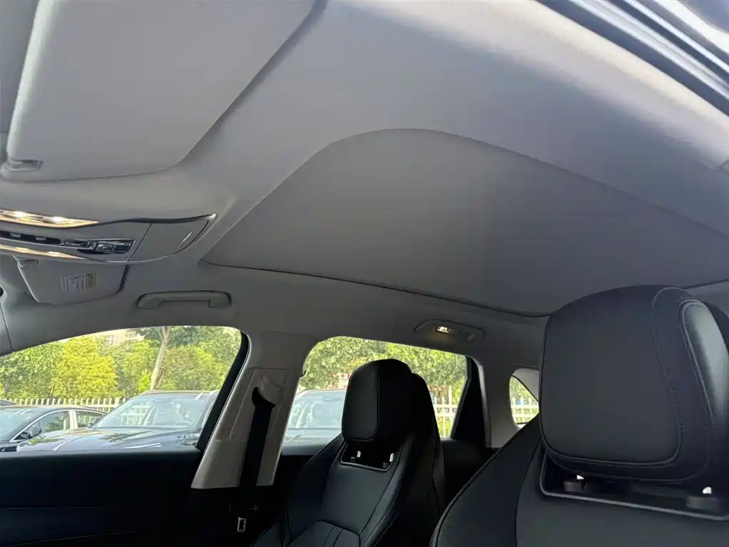 HONGQI HS3 PHEV 2024