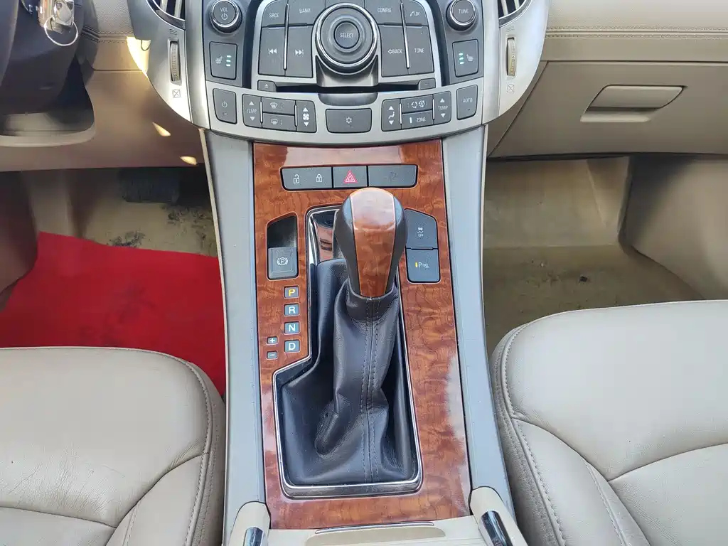 BUICK LACROSSE 2012