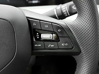 CHANGAN UNI-T  2022 YEAR 1.5T &#21331;&#36234; TYPE 2022