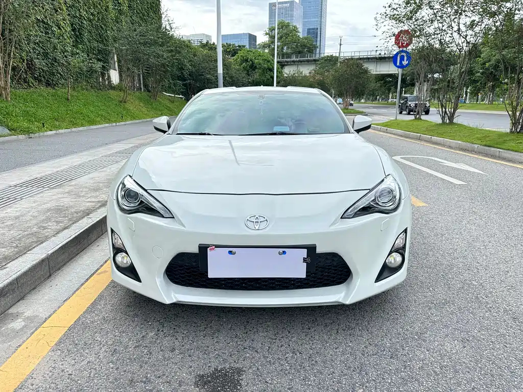 TOYOTA 86 2014