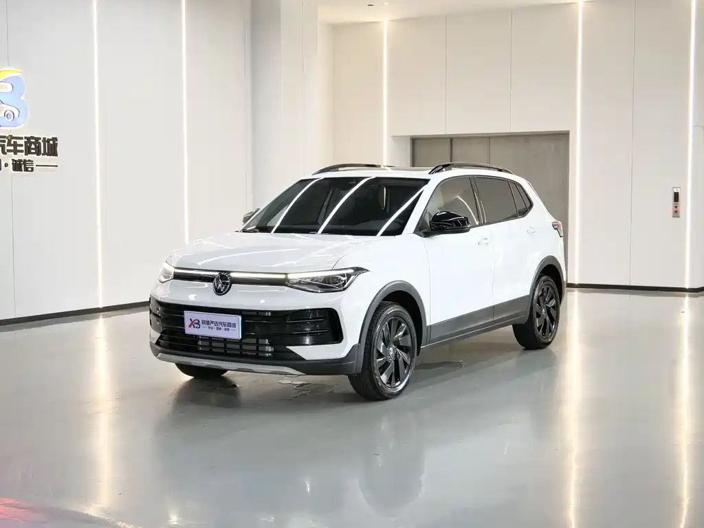 VOLKSWAGEN THARU 2025