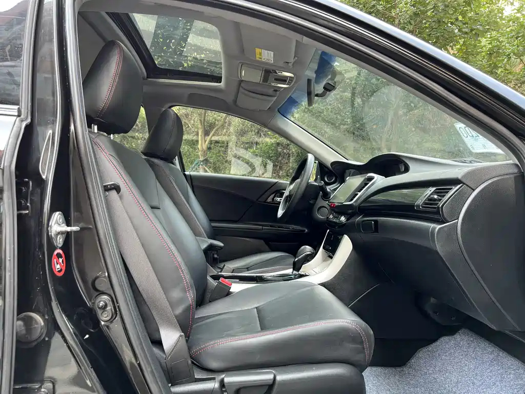 HONDA ACCORD 2016