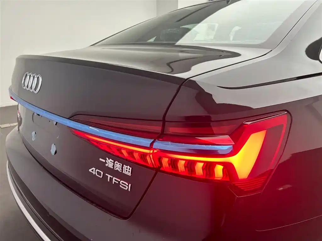 AUDI A6L 2023