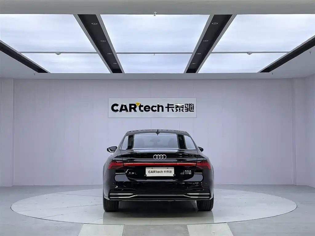 AUDI A7L 2024