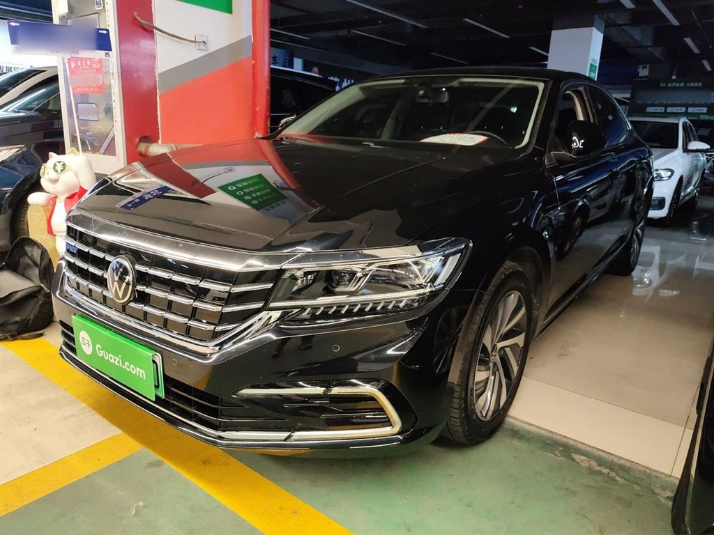 VOLKSWAGEN PASSAT NEW ENERGY 2020