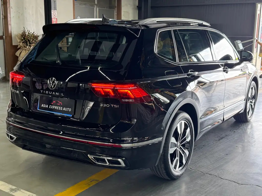 VOLKSWAGEN TIGUAN L 2022