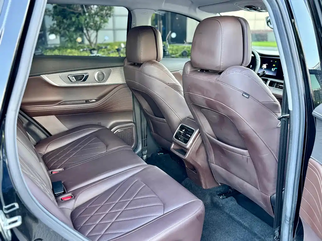 CHERY TIGGO 8 PRO 2024