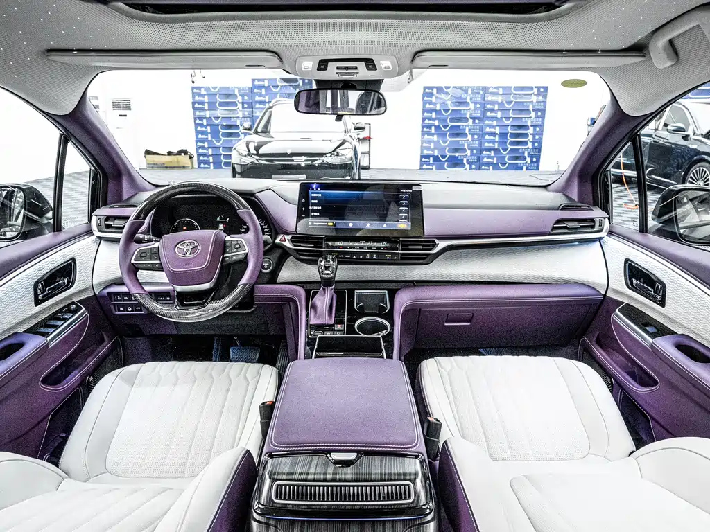 TOYOTA SIENNA SIENNA 2024