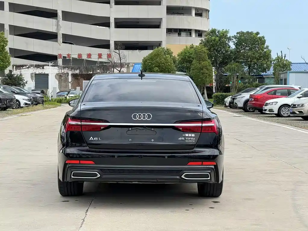 AUDI A6L 2019