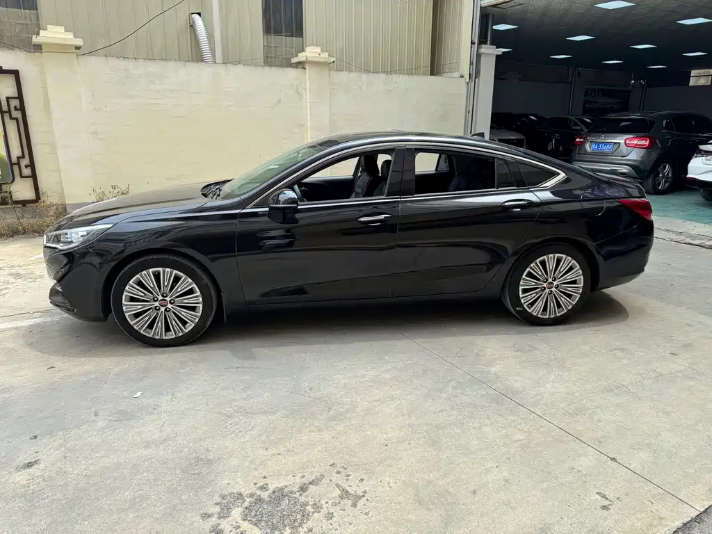HONGQI H5 2022