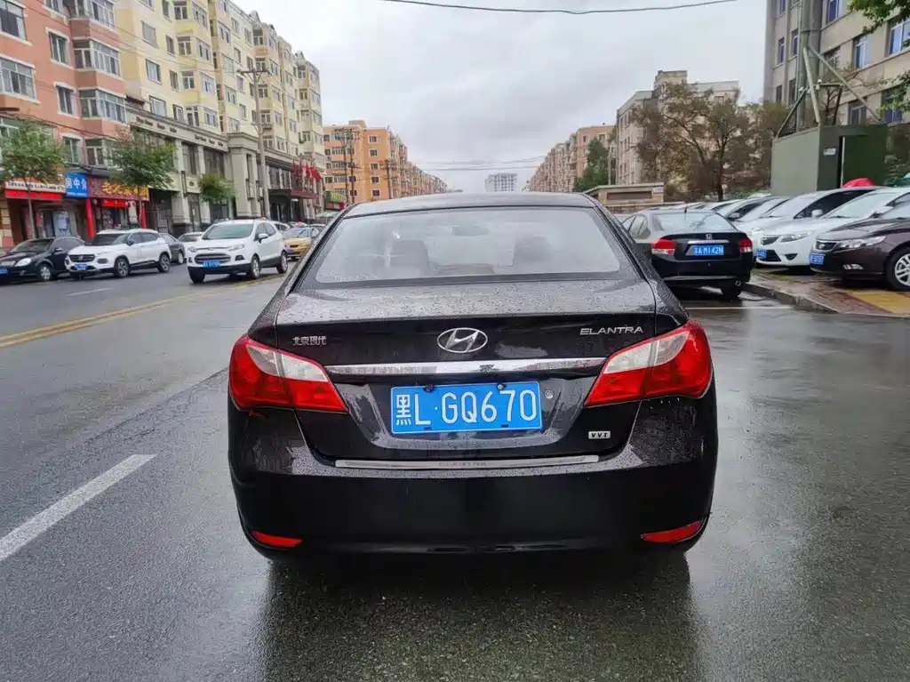 HYUNDAI CELESTA 2015