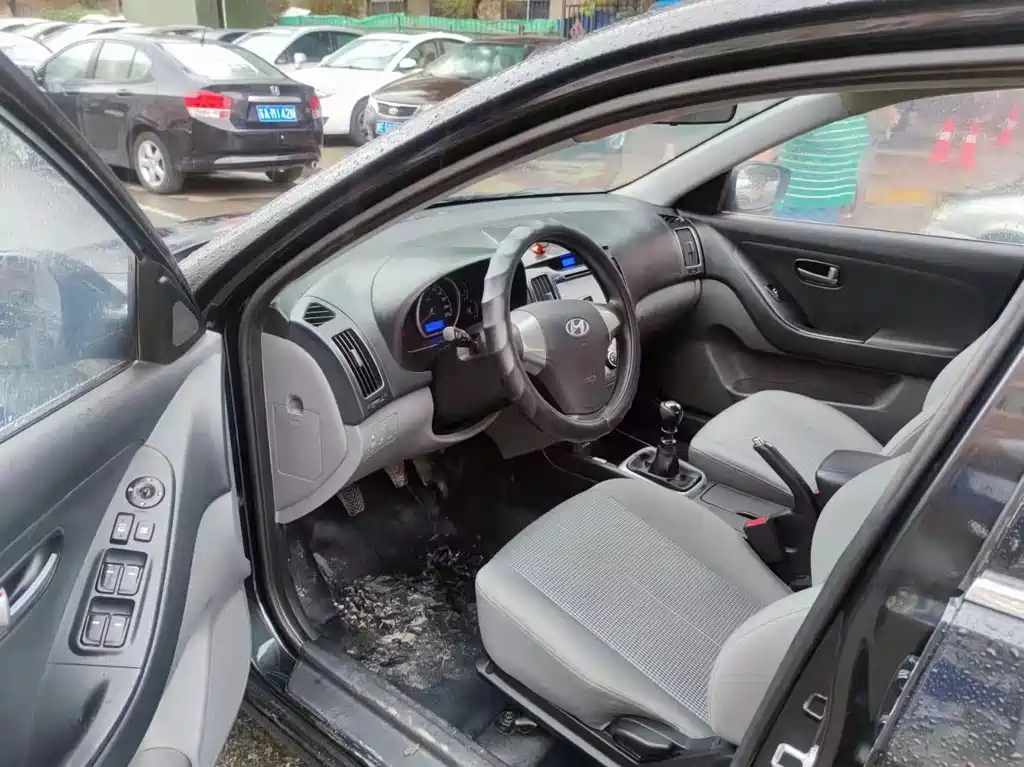 HYUNDAI CELESTA 2015