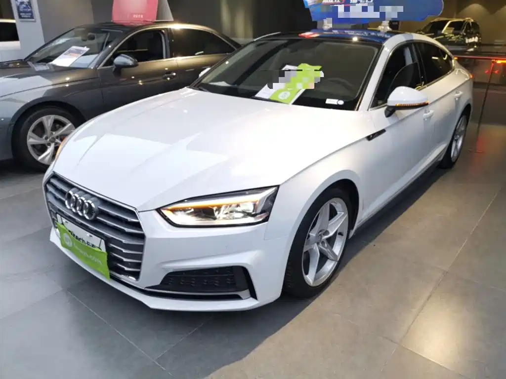 AUDI A5 2019