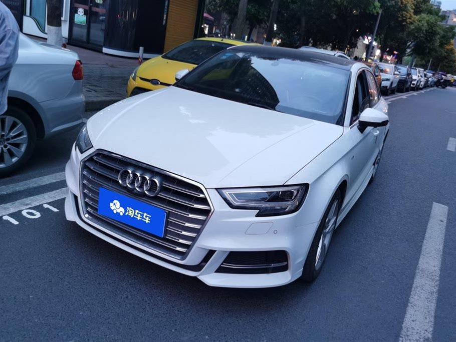 AUDI A3 2020