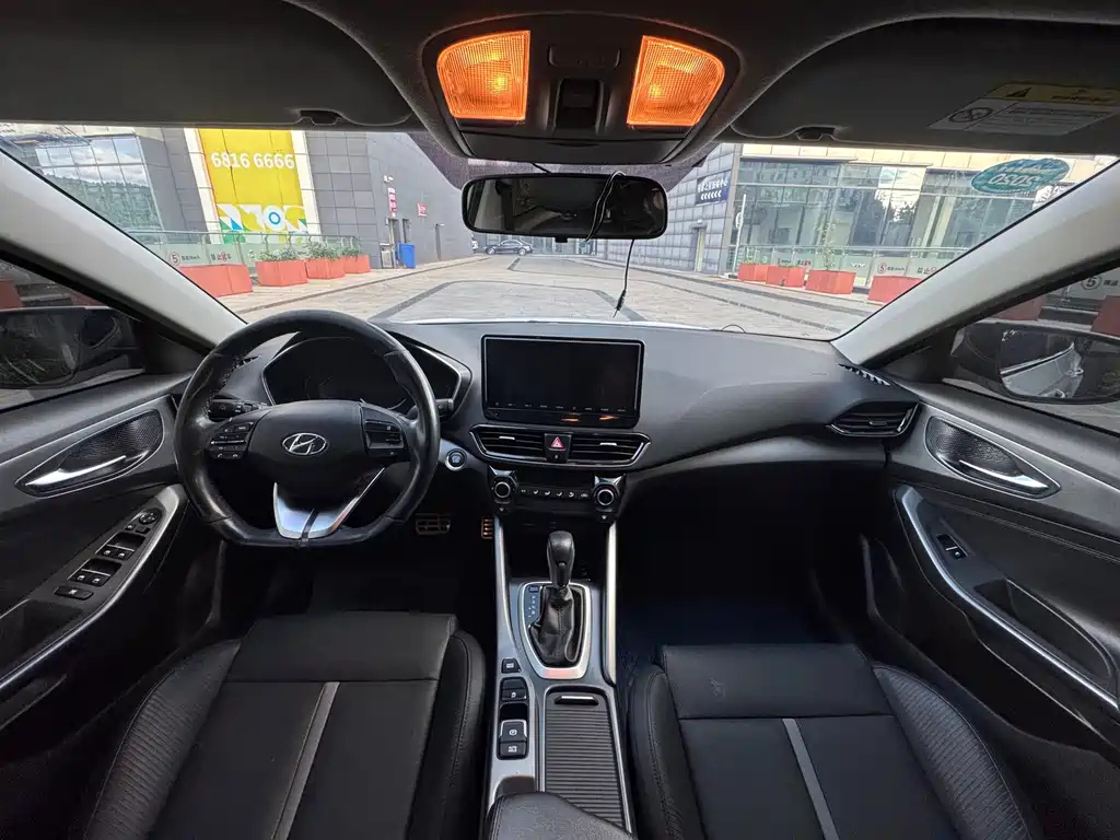 HYUNDAI LAFESTA 2019