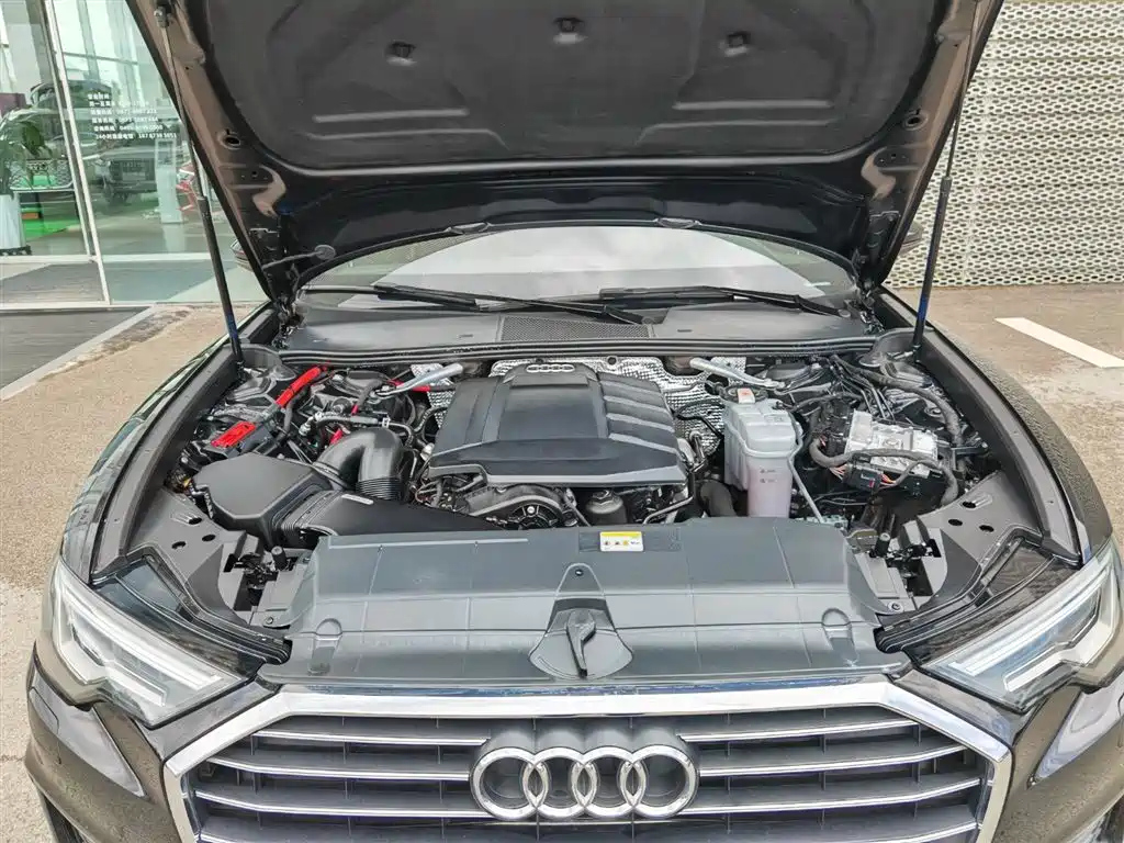 AUDI A6L 2021