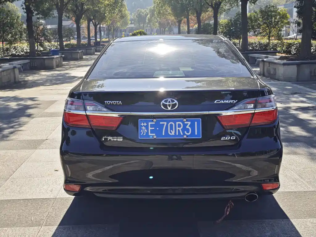 TOYOTA CAMRY 2017
