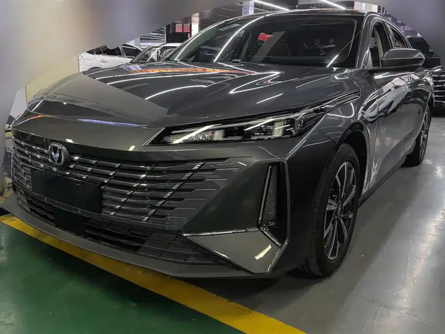 CHANGAN EADO 2024