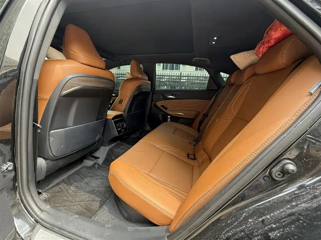 TOYOTA AVALON 2024