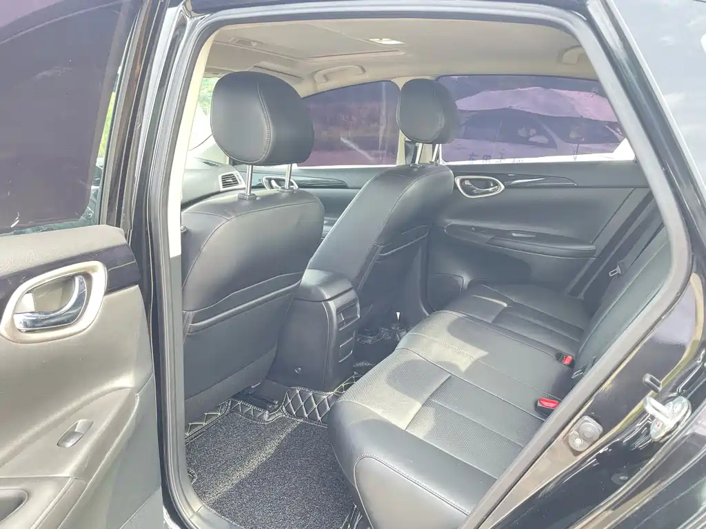 NISSAN SYLPHY 2016