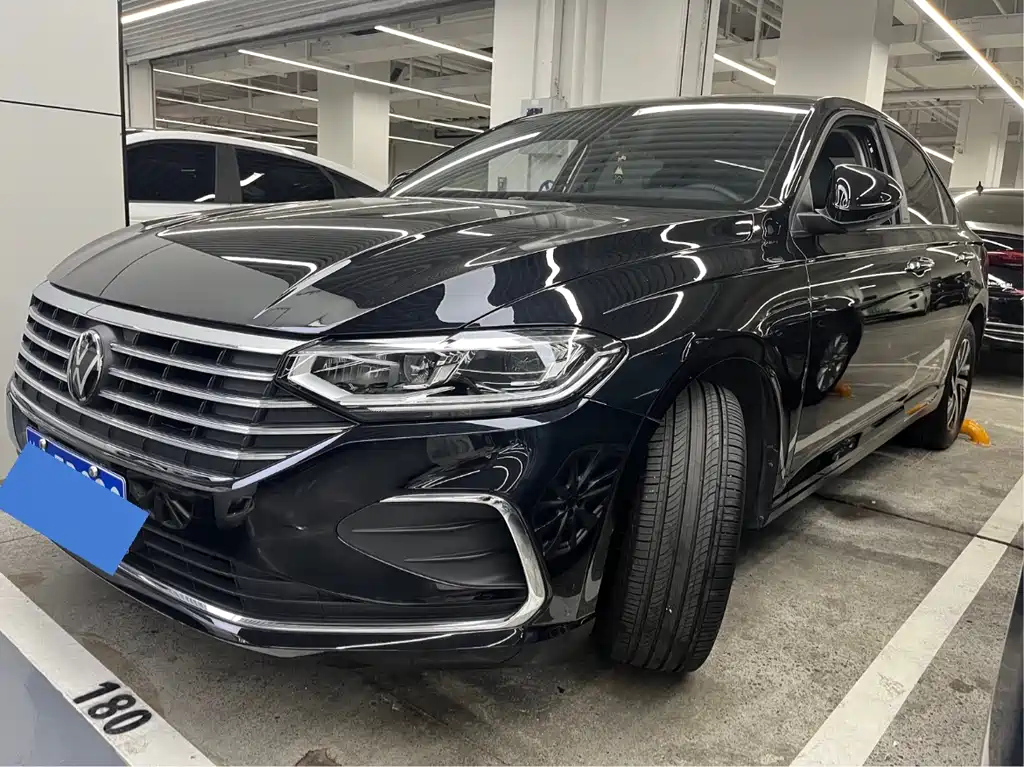 VOLKSWAGEN LAVIDA 2023