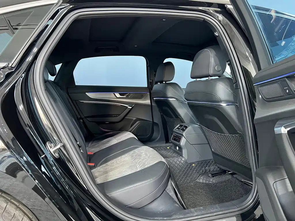 AUDI A6L 2022