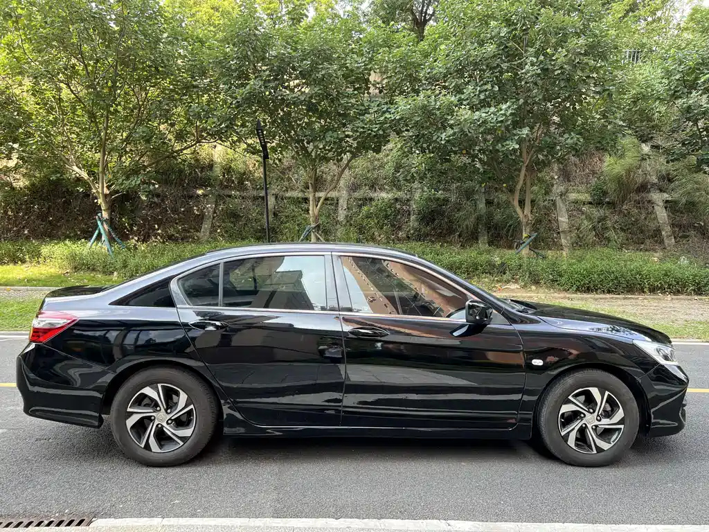 HONDA ACCORD 2016