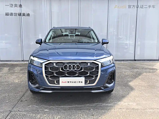 AUDI Q7  2024