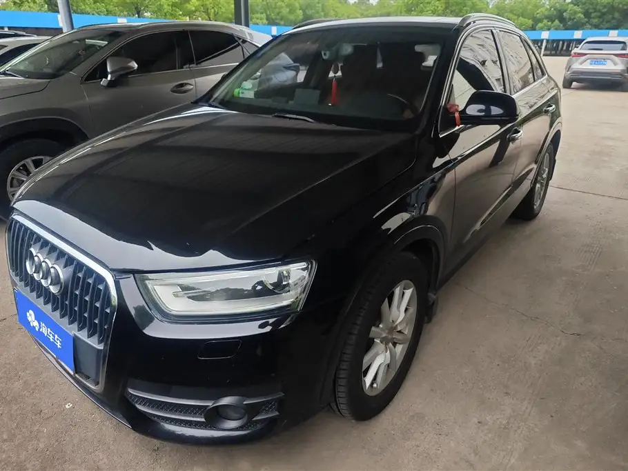 AUDI Q3 2013