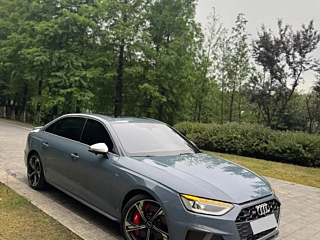 AUDI A4L 2022
