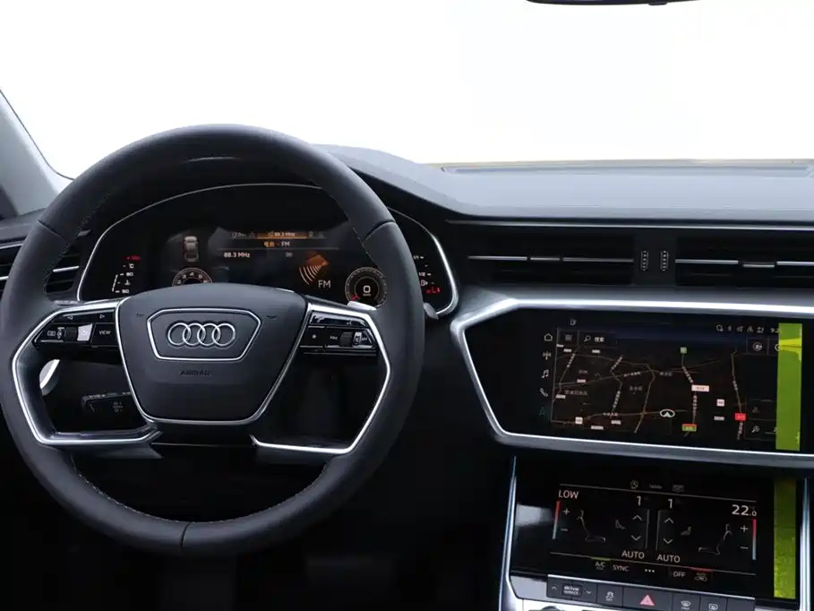 AUDI A7L 2023
