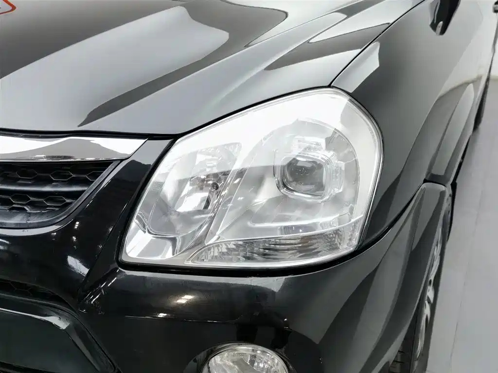 HYUNDAI TUCSON 2013