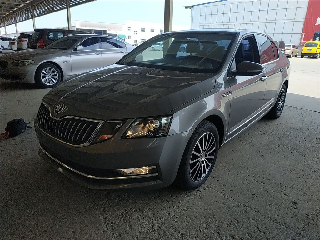 SKODA OCTAVIA 2018