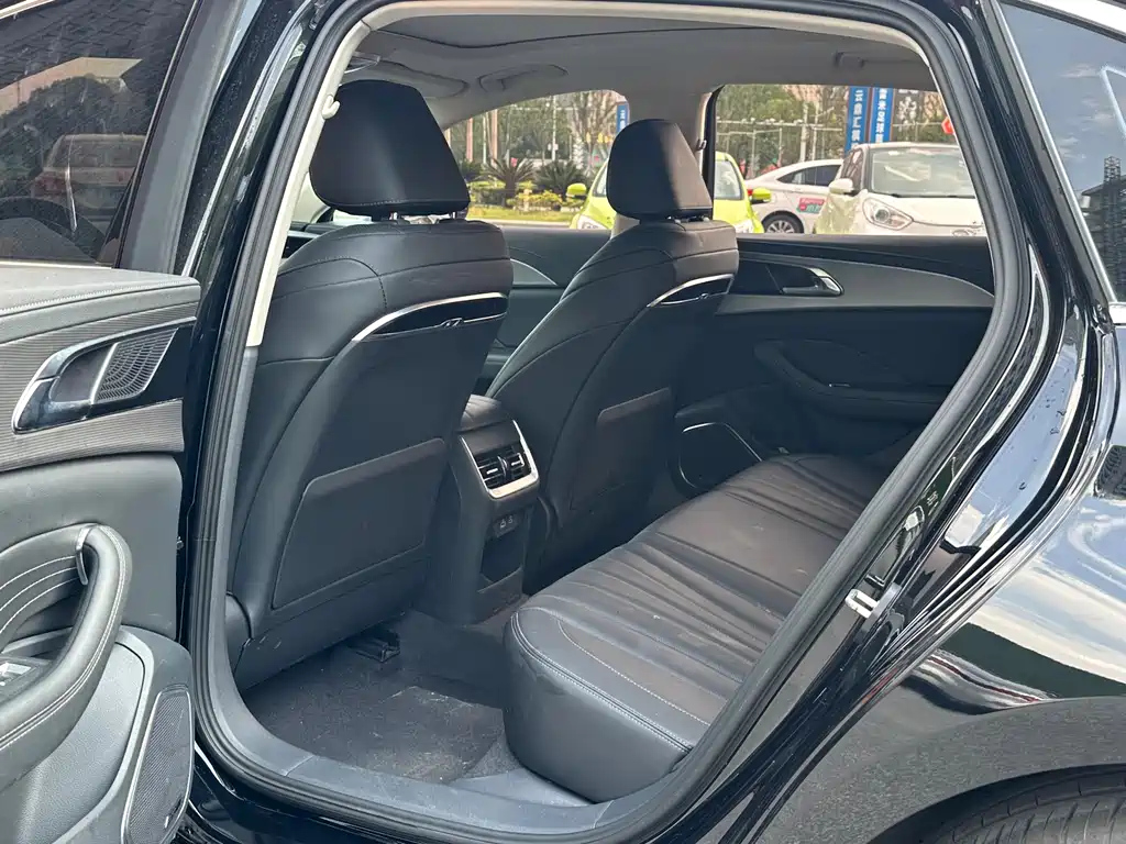 HONGQI H5 2023